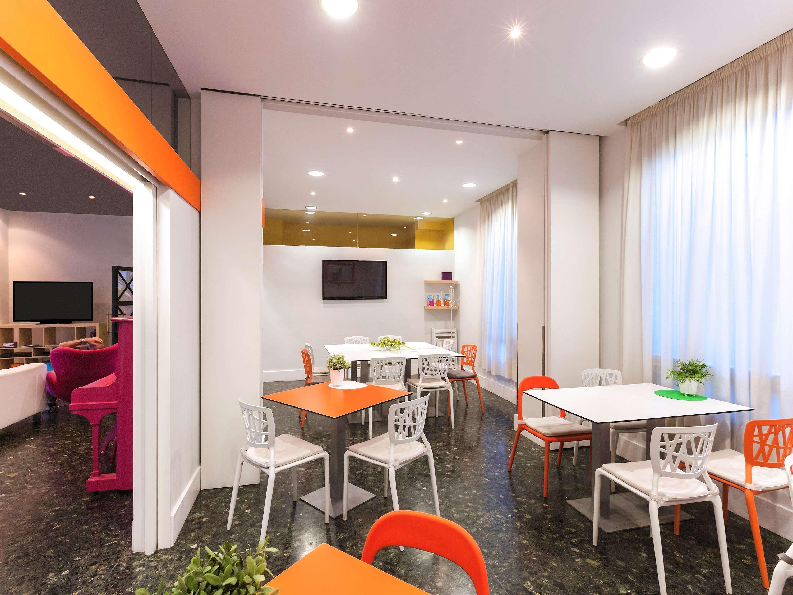 Hotel Ibis Styles La Rioja อาร์เนโด ภายนอก รูปภาพ