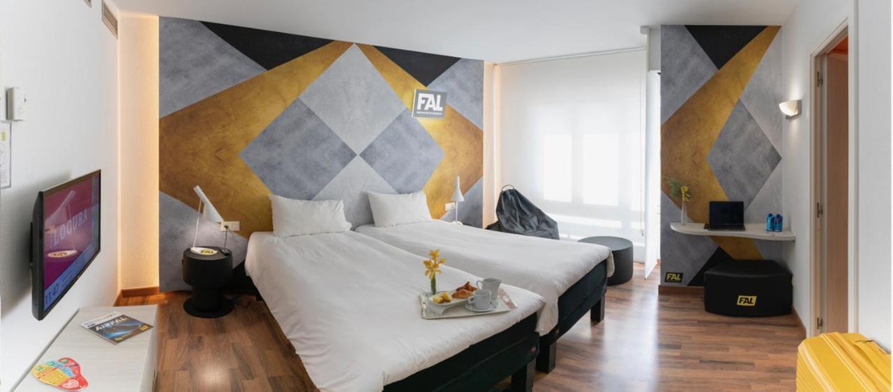 Hotel Ibis Styles La Rioja อาร์เนโด ภายนอก รูปภาพ